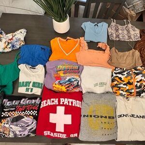 Girls/petite womens shirt lot